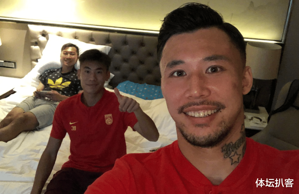 「张琳芃」31岁国足队长拿千万年薪！最新座驾曝光：售价仅3千人民币！