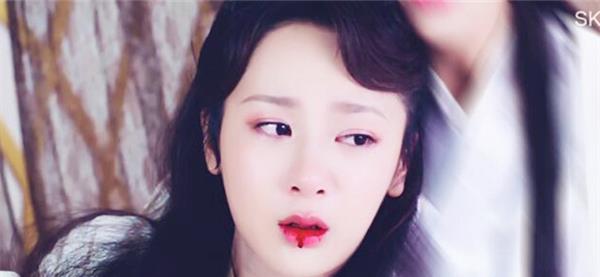 [谢霆锋]杨紫出道21年，锦觅火了，佟年也火了，唯独最应该火的她被忽视