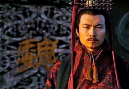 诸葛亮：司马懿熬死了曹家三代人，等到70岁才敢发动政变，他到底在怕啥？