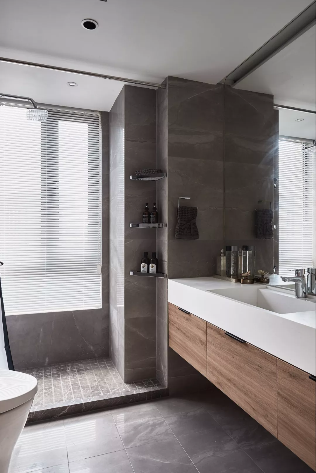 「」听说你家卫生间面积太小？这几十种方案，哪个适合你