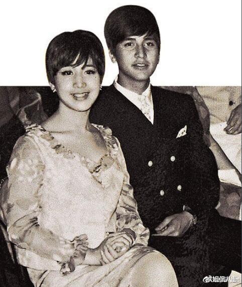 「赌王」风流赌王的专情种儿子，娶青梅竹马一生只爱一人，唯一的女儿更是被宠上天