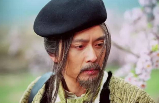 [胡歌]他曾击败张国荣成影帝，胡歌喊他师傅，却因救人毁容名气大不如前