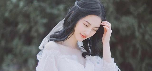 「白羊座」5月过后,万花齐放,月老走来,旧爱上线,欲说还休,动情余生