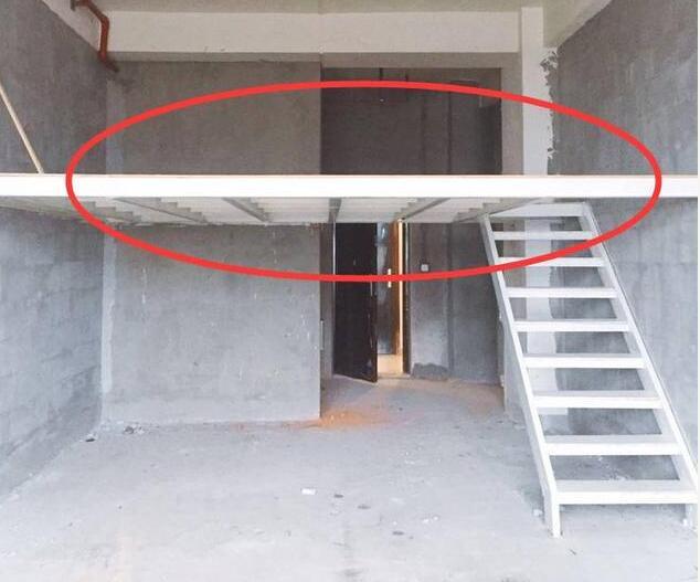 |老公将自己的房子硬改成“小复式”,我愣了,邻居挤爆门求教学!