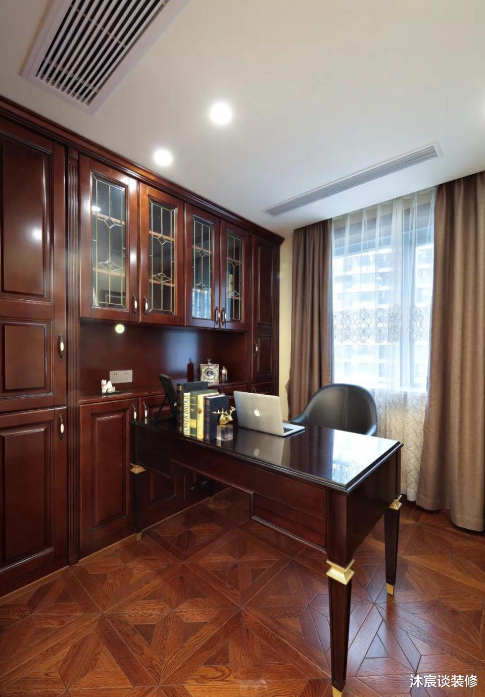 |经典的装修永远不过时，她家的轻奢美式，室内奢华大气，让人陶醉