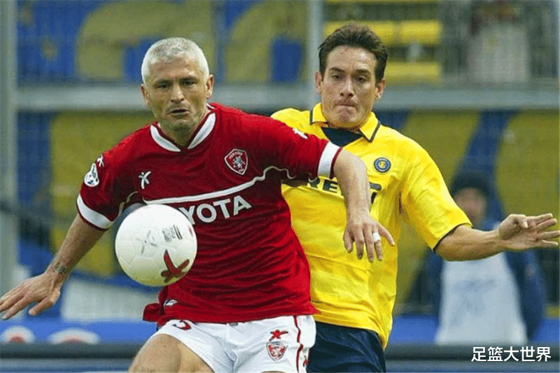 『世界杯』他入选过小虎队98世界杯球星卡,维埃里听说他加盟国米后怒摔电话