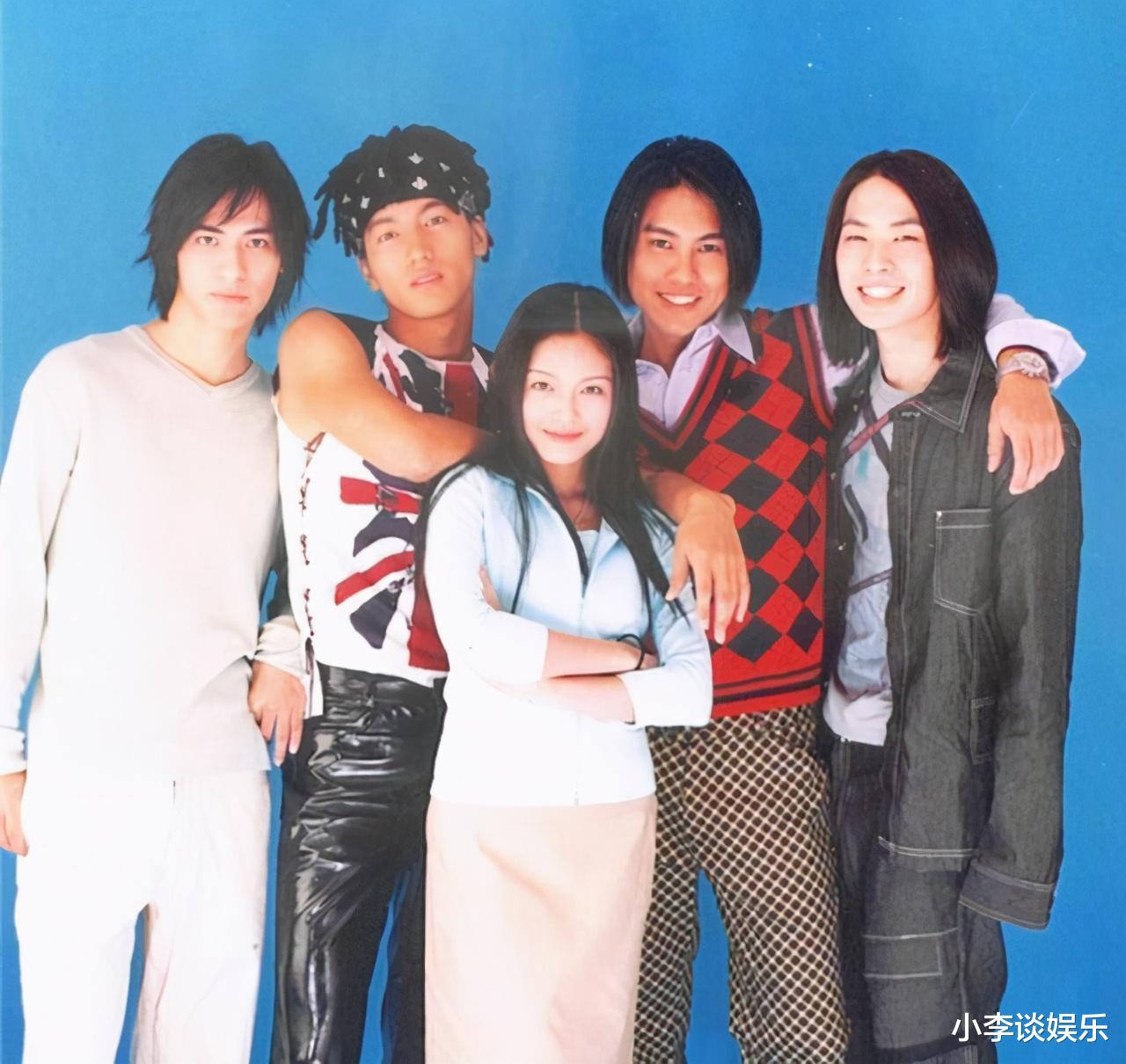 f4|F4官宣重聚，四位成员状态反转，周渝民变油腻吴建豪赢了