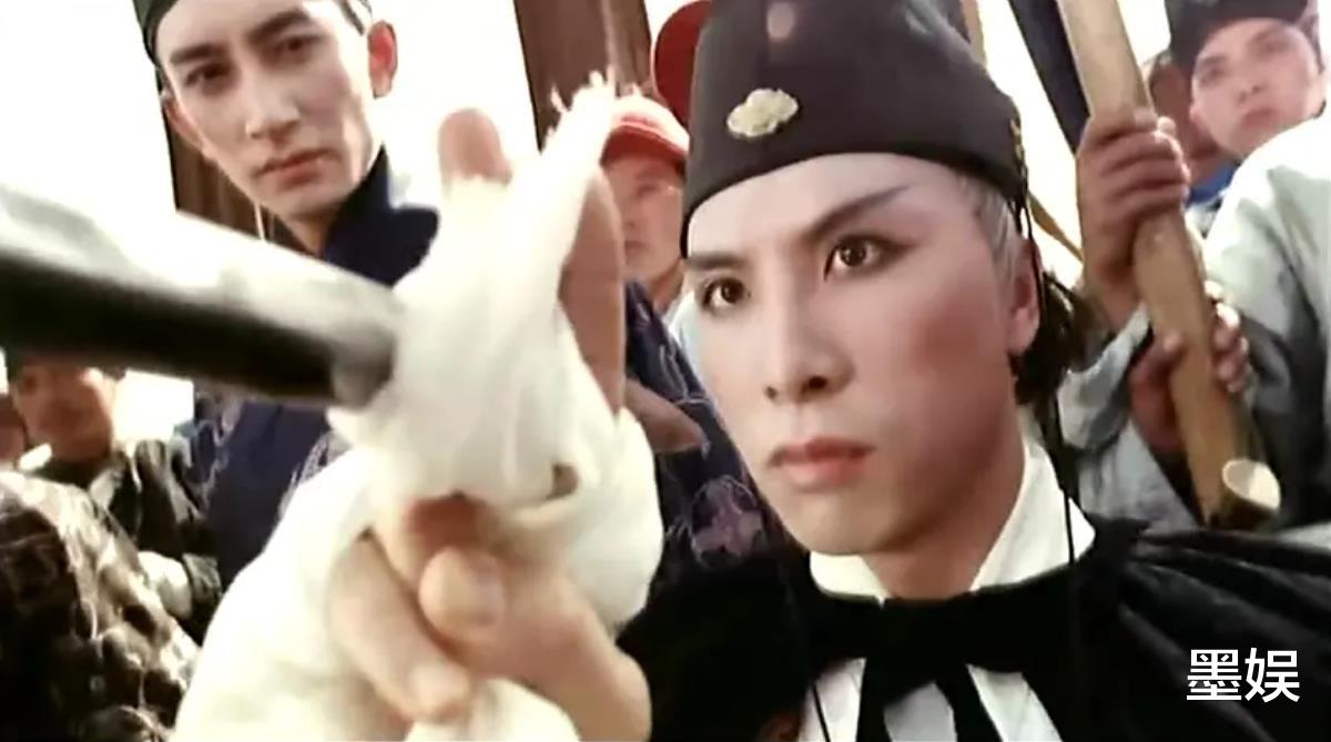 电影|28年前，为何李连杰辞演，整部电影都要换人