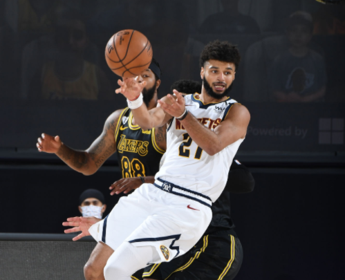 安东尼·戴维斯|历史第2+历史第3！詹姆斯里程碑之夜轰26+11，下半场仅6分，感谢浓眉哥吧