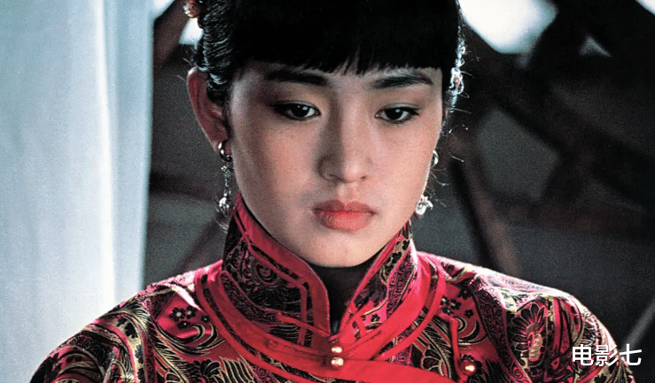 徐克|提名奥斯卡，横扫15项大奖，张艺谋最经典的电影，上映前差点被禁