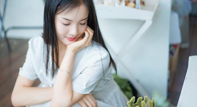 【星座女】6月，旧爱深陷，情话两行，半夏夜微凉，相思不忘，再诉衷肠