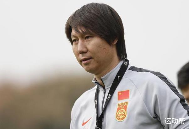 国足■国足热身4球轻松拿下上港！开场即3-0领先！够意思