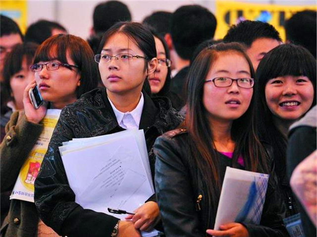 大学|大学这3类专业，想失业都难，网友：除非不想从事