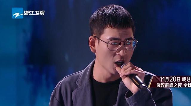 吉他|好声音5强赛李荣浩喧宾夺主，吉他SOLO两分钟引热议，网友：太帅