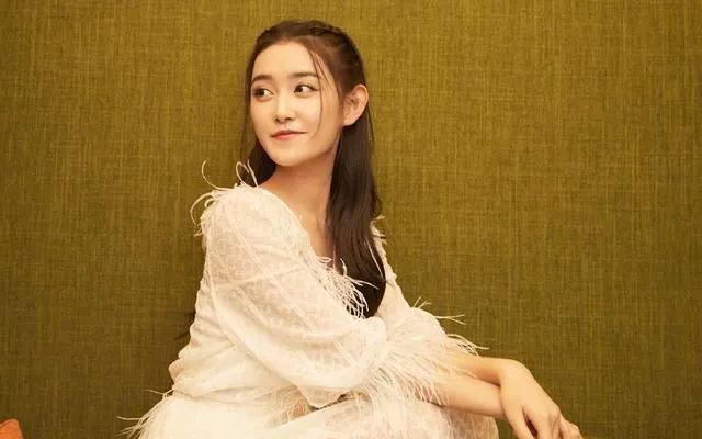 「演唱会」娱料：蒋依依、何洛洛、翟潇闻、TFBOYS演唱会、林凡陆柯燃