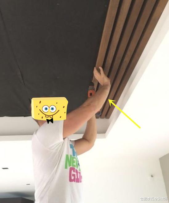 ##再也不想去朋友家了！我家花1万做吊顶，他家2公分宽木板就搞定