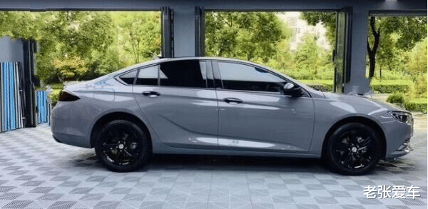 SUV|跌到13万,成车圈最良心B级车,车长4米9标配9AT,不买雅阁就买它