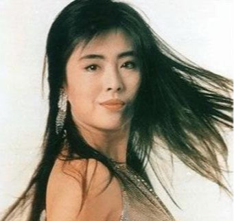 明星|这几位“没脱腋毛”的绝美女星，活成了多少男人心中的梦想