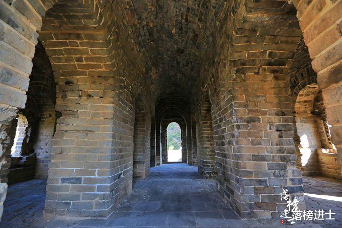 【华山】世界最惊险的四座楼梯，有两座在我国，历史悠久，很多游客没来过