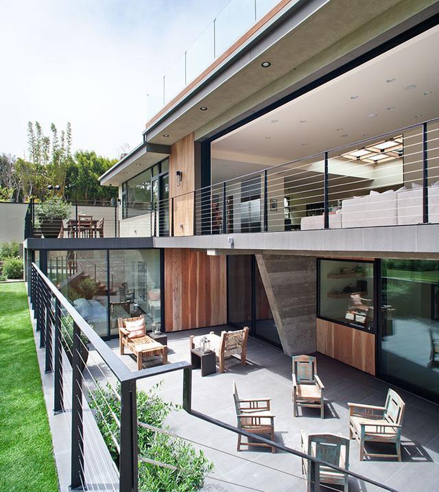 「」自建实木别墅设计,原木风谁不喜欢呢?进屋我就被迷住了!