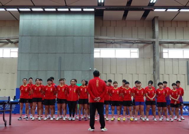 『孙颖莎』国乒小魔王一金句频被点赞！深受刘国梁重视，丁宁面临她的冲击