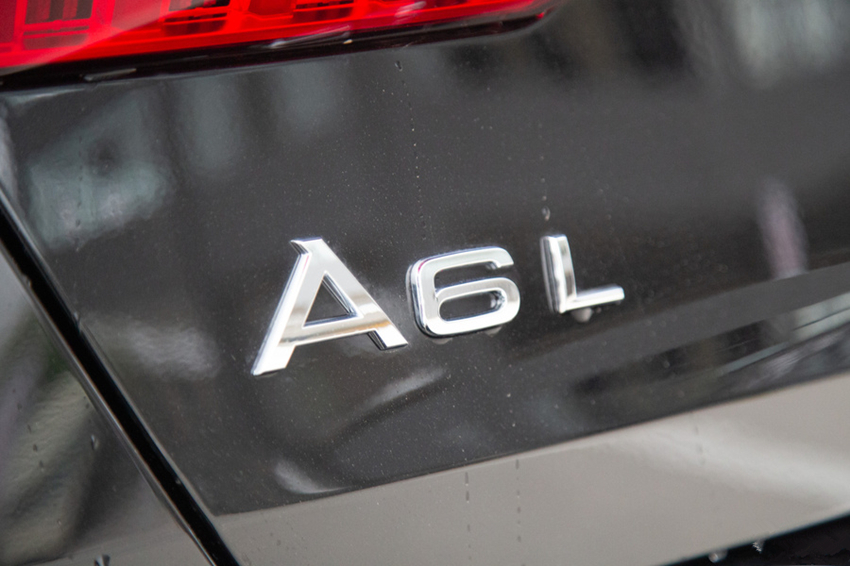 [奥迪A6L]跌8万让奔驰害怕！30岁开它有面子，起步2.0T，30天卖16301辆