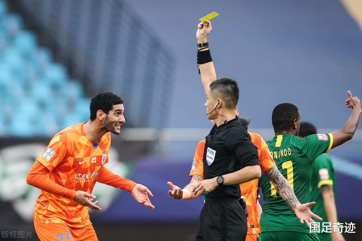 人民日报|人民日报再批中超裁判！直言其表现盖住球员努力，想解决有1办法