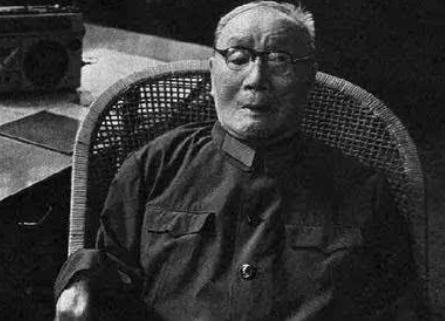 刘伯承|十大元帅中他最长寿，以94岁高龄去世，三子三女都是国之栋梁