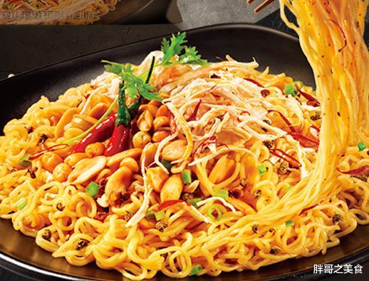 豆豉|泡面界的“扛把子”！薇娅3分钟卖4万份，比康师傅好吃百倍，却依然平价