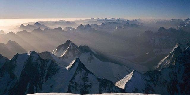 荡口古镇▲中国最长的内陆河“脱缰之马”，世界上距离海洋最远的河流！