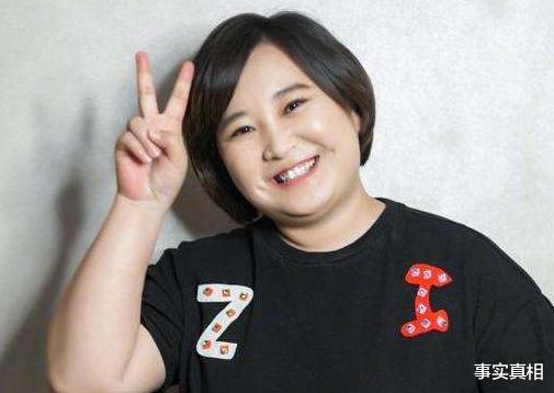 贾玲|妈妈摔死，男友抛弃，人称“倒尿女孩”的贾玲，背后不为人知一面
