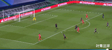 里昂|欧冠疯狂对攻!里昂开场丢2单刀,拜仁轰世界波+15分钟2球