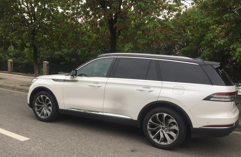 林肯飞行家|59.98万提了辆林肯飞行家,刚开了800公里,车主憋了几句话要说