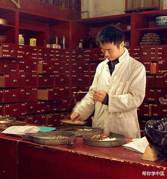 脾胃|讲个小方子，专治“白腻舌”！舌苔净了，身体就净了