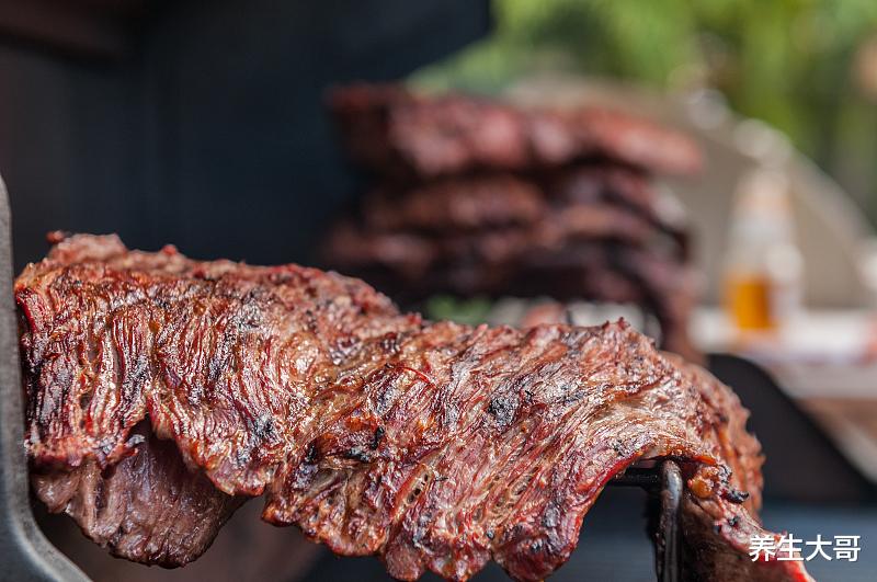 尿酸|尿酸过高引起痛风?养成这些习惯教你摆脱痛风,高尿酸不再困扰