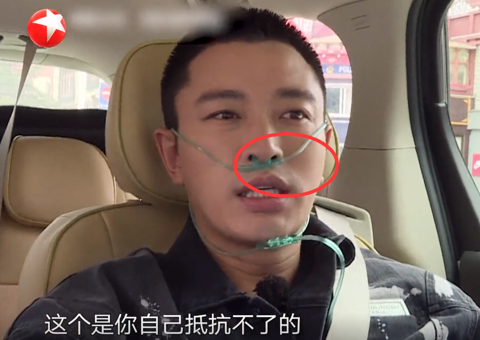 贾乃亮|素质不是装的！贾乃亮开车自驾游，随口对收费员说的话引热议