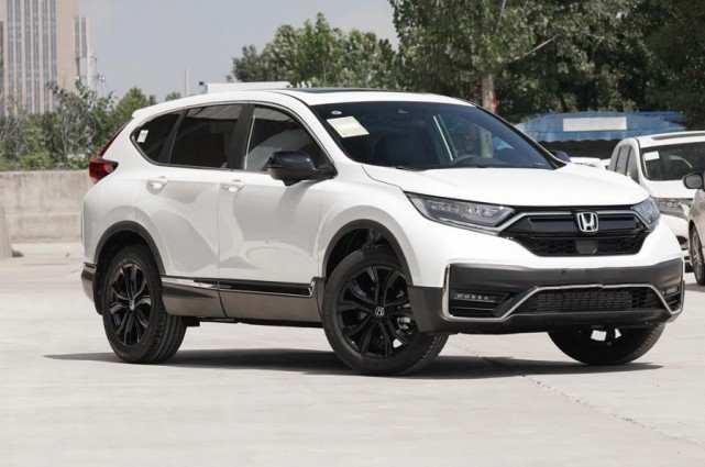 本田CRV|本田CRV又火了,月销22689台,6.4升油耗,关键跌至16.1万