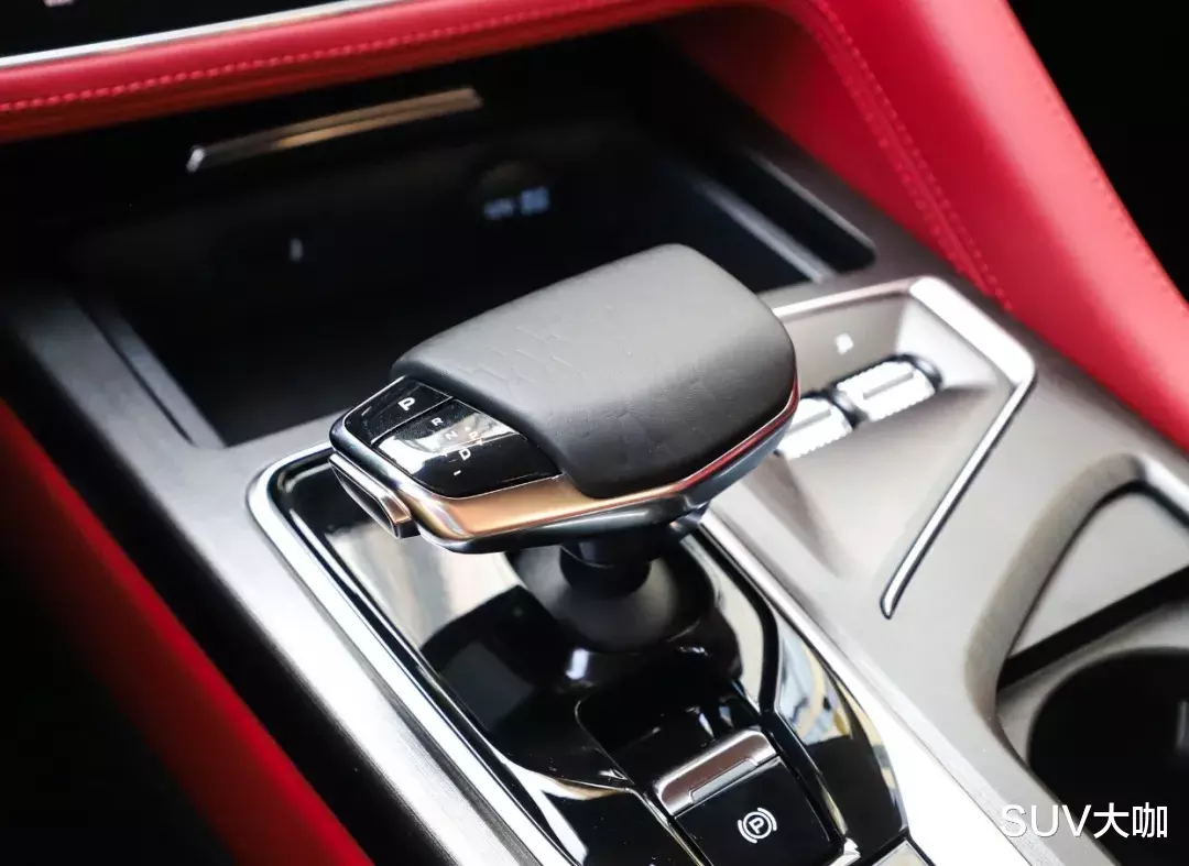 [长安CS75]这4款SUV坐进车里，你才明白什么叫10万价格50万档次！