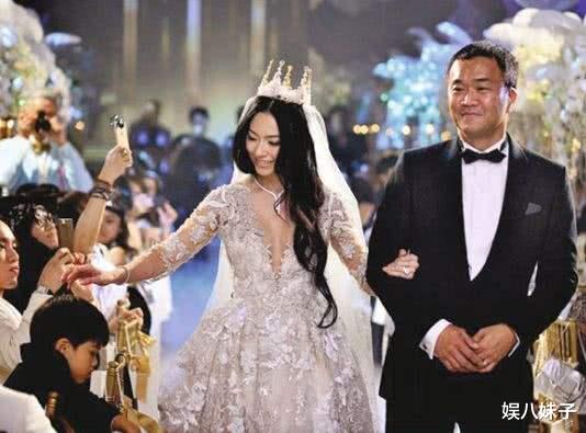 豪门■真正的TWINS组合，做歌手失败，如今一个嫁豪门，一个做地产商