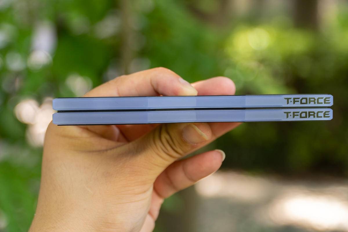 |步入32GB时代，十铨 3600 16GBx2套条开箱