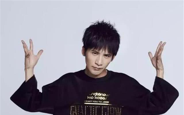 变形计▲演员不拍戏，歌手不出歌，靠着综艺节目维持人气的明星有哪些？