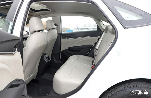 别克英朗|别克英朗，接近半卖半送的程度，最低裸车价不足7万！