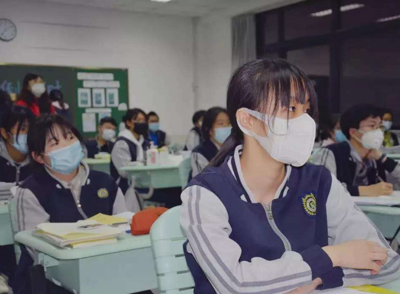 中考|教育部宣布大消息，中、高考迎来新变动，学生和家长欲哭无泪