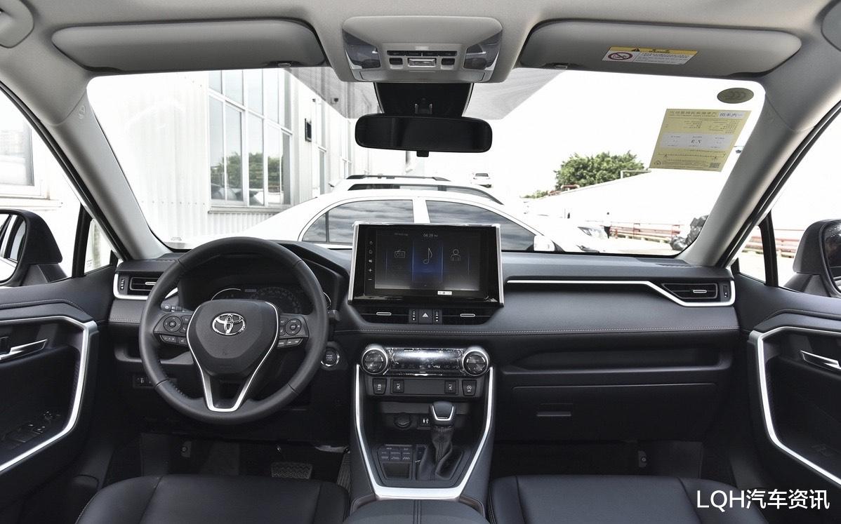 丰田RAV4|最适合家用的三款SUV，低至16.98万，RAV4、CR-V和奇骏怎么选？