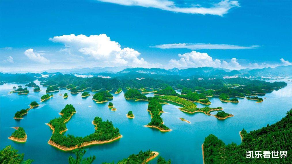物价|盘点三大宰客成瘾的景区，恨不得连空气都收费，物价高到天上去！