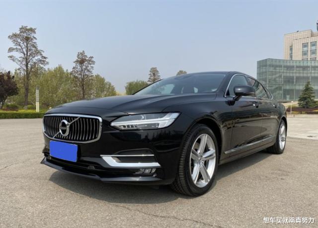 「宝马7系」32万买到沃尔沃S90,地下车库遇到宝马7系,沃车主从容地拿出茶杯