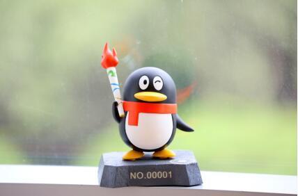 苹果：QQ正式回应“自动删除手机图片”：与品牌有关