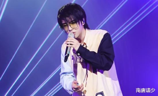 歌手▲《歌手》决赛帮唱嘉宾咖位差距大，刘欢没来助阵两位爱徒爆出冷门