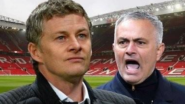 曼联|穆帅真冤？曼联已三年无冠！欧联杯淘汰，名宿避重就轻！真双标