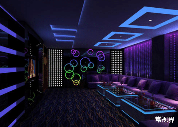 常视界|男子9点半给妻子打电话，却是个男人接的？开玩笑却闹到了派出所！